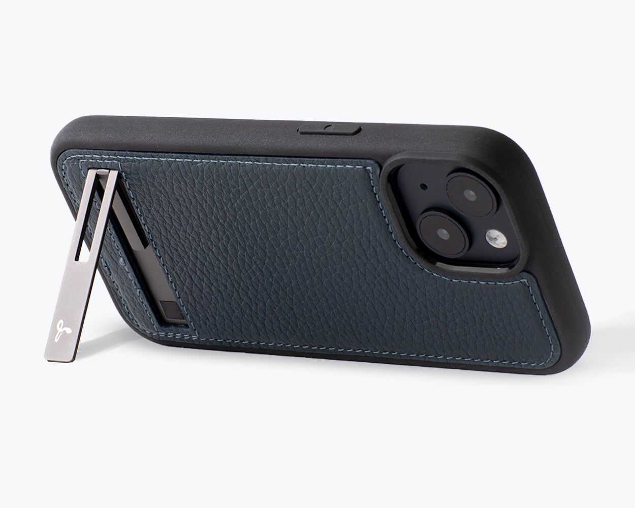 Apple iPhone 15 - Metro Leather Phone Case