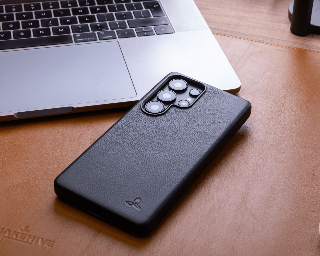 Samsung Galaxy S25 Ultra - Metro Leather Bumper Phone Case