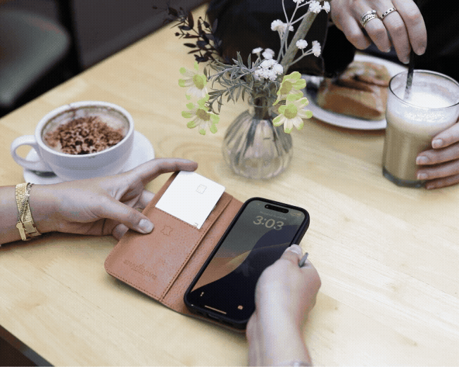 Apple iPhone 17 Pro - Vintage Leather Wallet Phone Case