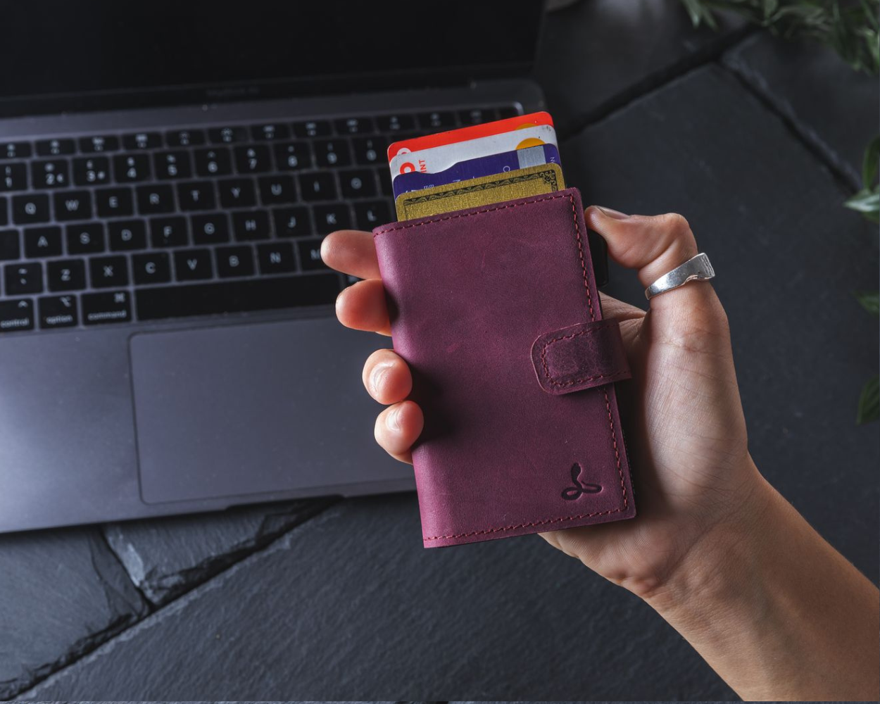 Vintage Leather Smart RFID Wallet