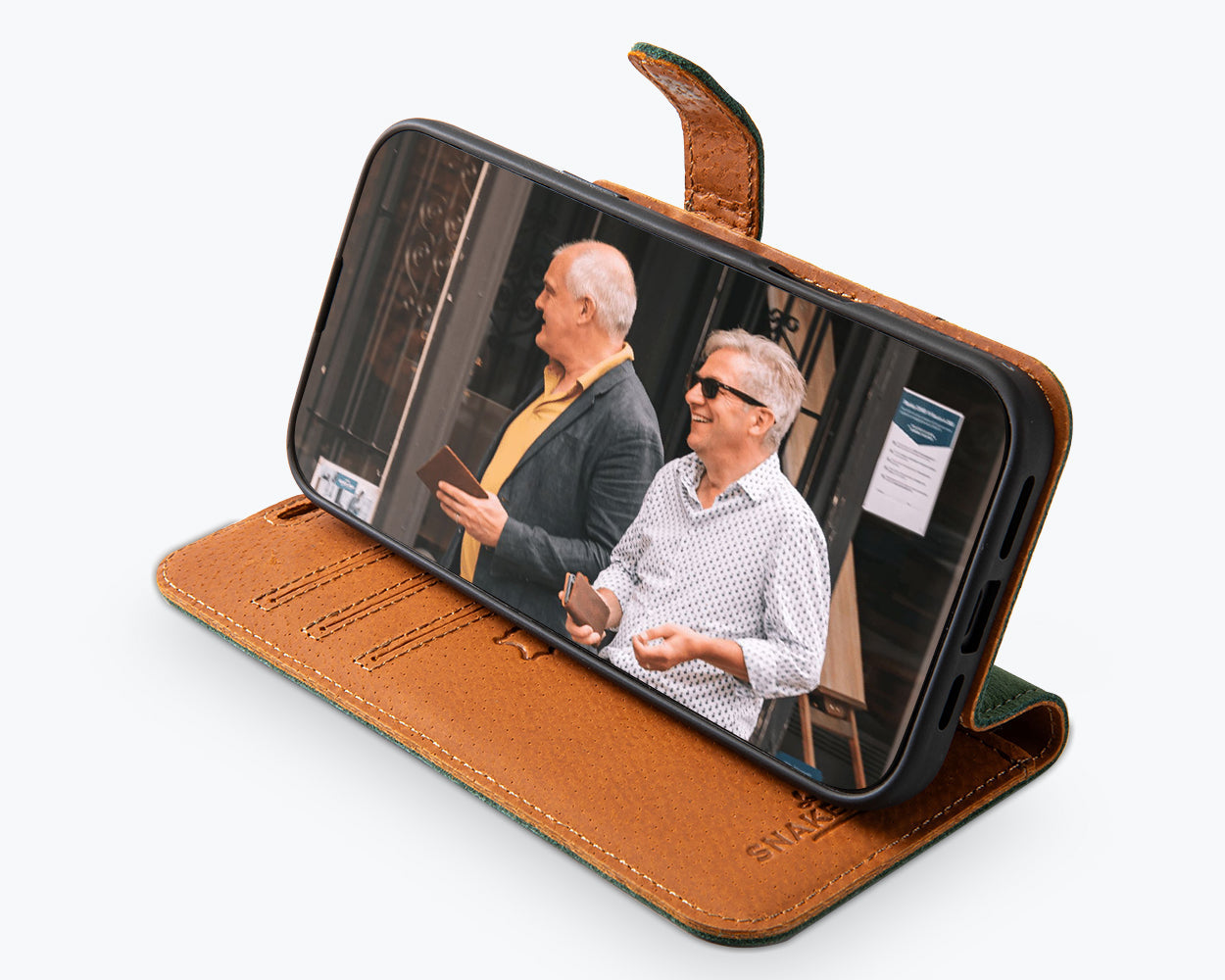 Apple iPhone 16 Pro Max - Vintage Leather Wallet Phone Case