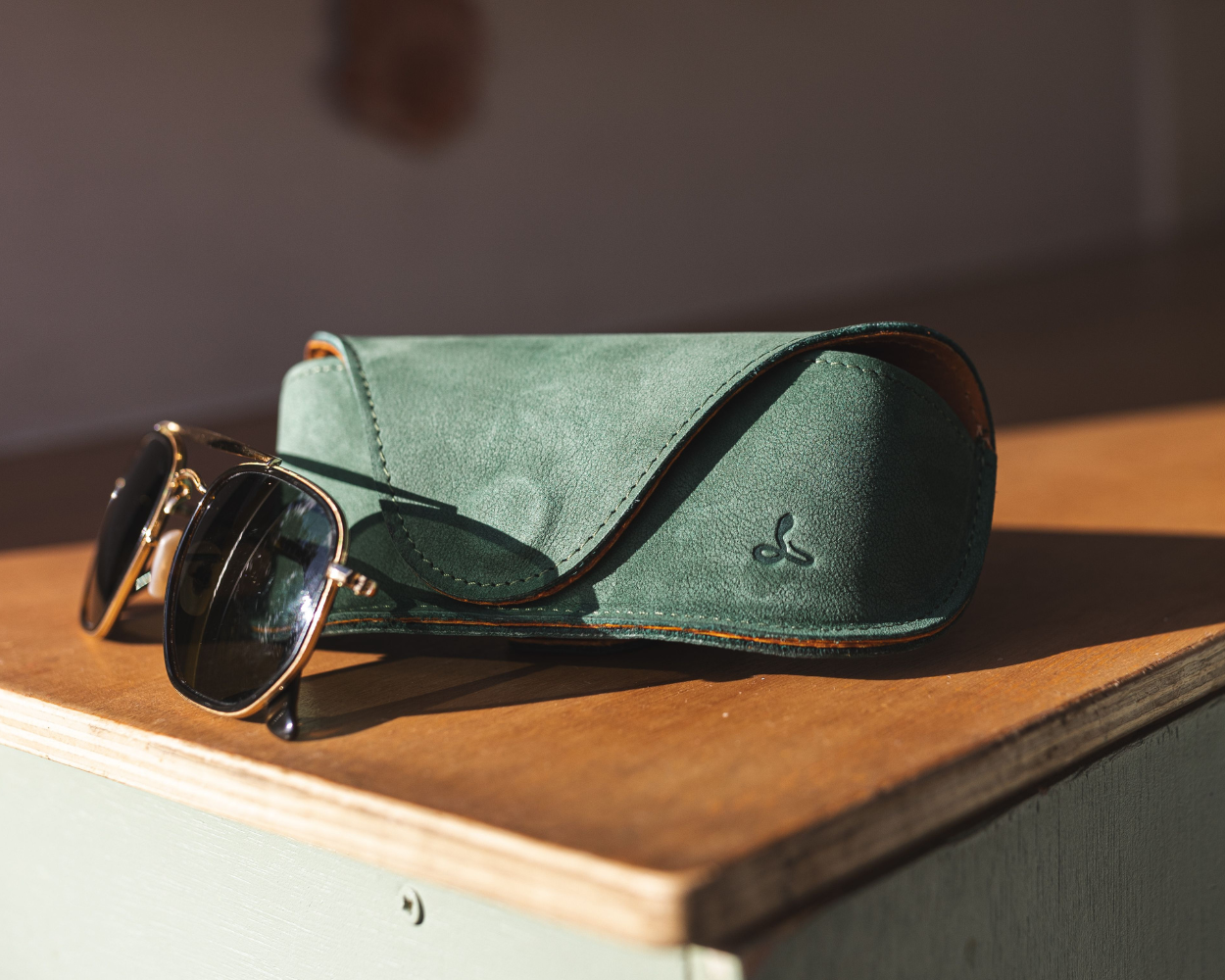 Vintage Leather Glasses Case